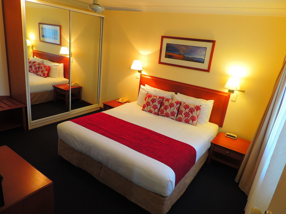 Governors Lodge Resort Hotel Burnt Pine Ngoại thất bức ảnh