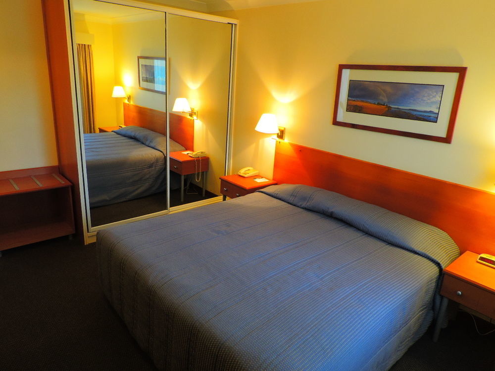 Governors Lodge Resort Hotel Burnt Pine Ngoại thất bức ảnh
